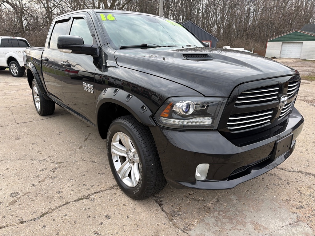 2016 RAM 1500 Sport Crew Cab 4WD