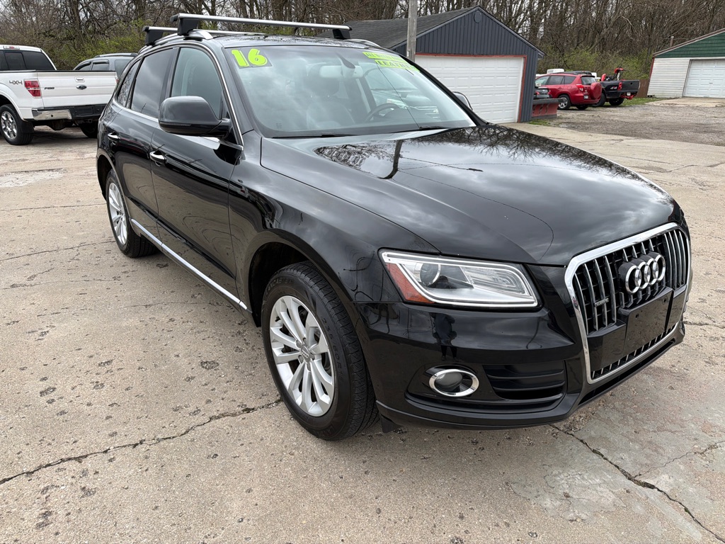 Black 2016 Audi Q5 2.0T Premium Plus SUV / Crossover All-Wheel Drive Automatic