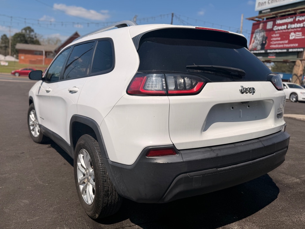 Photo 7 of this JEEP CHEROKEE