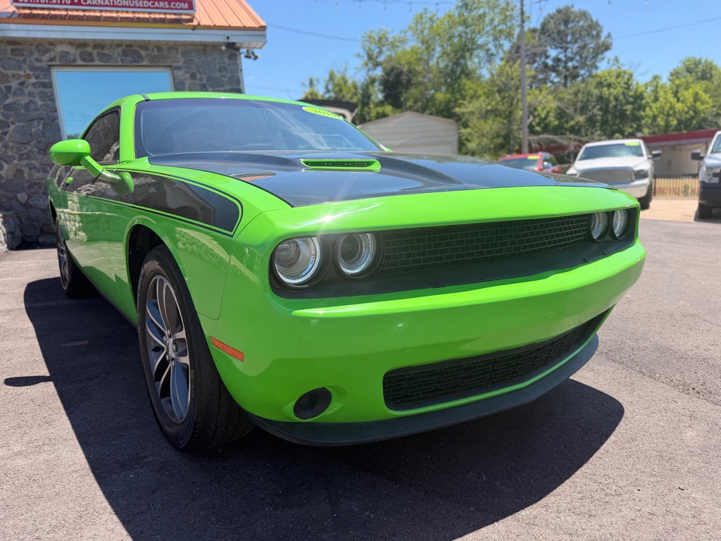 Photo 3 of this DODGE CHALLENGER