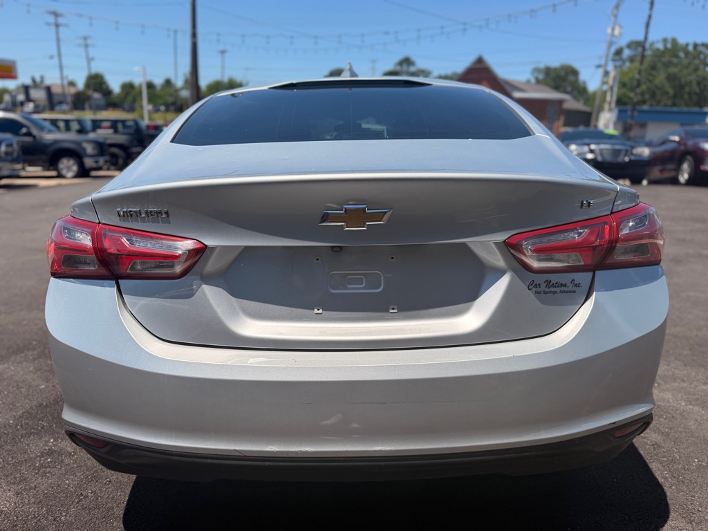 Photo 6 of this CHEVROLET MALIBU