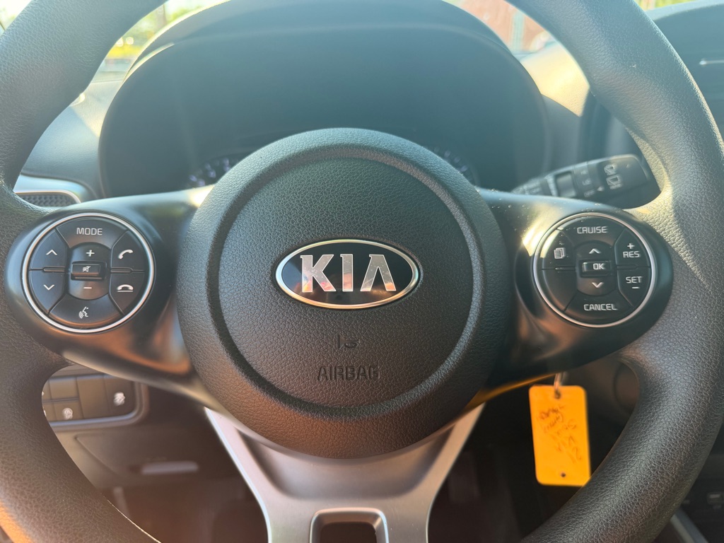 Photo 20 of this KIA SOUL