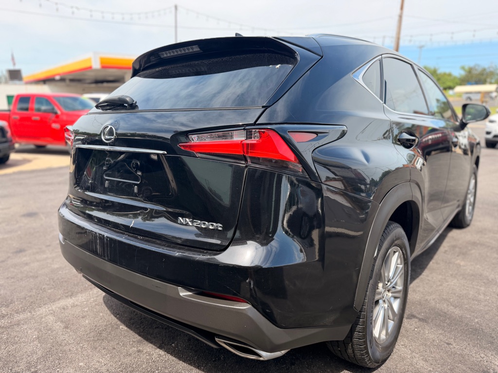 Photo 5 of this LEXUS NX