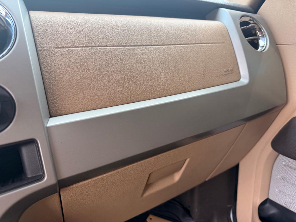 Photo 15 of this FORD F150