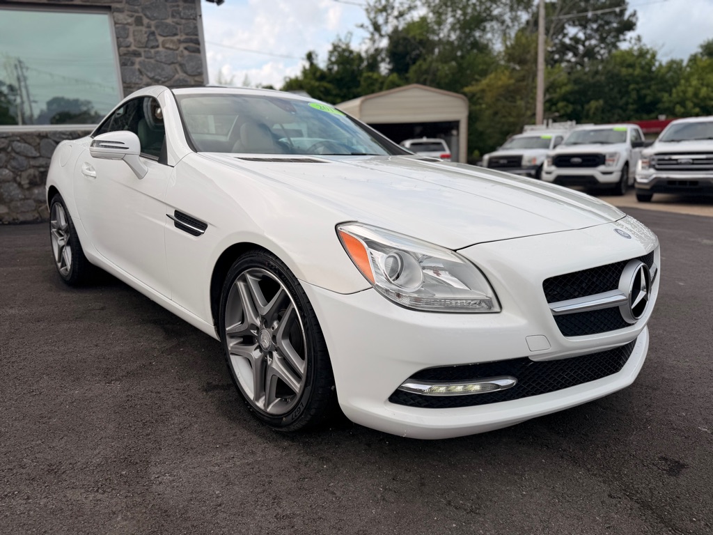 Photo 3 of this MERCEDES-BENZ SLK