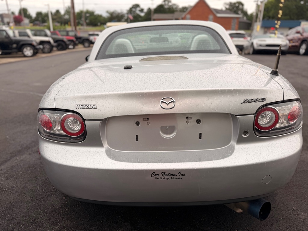 Photo 6 of this MAZDA MX-5 MIATA