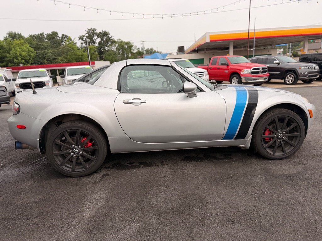 Photo 4 of this MAZDA MX-5 MIATA