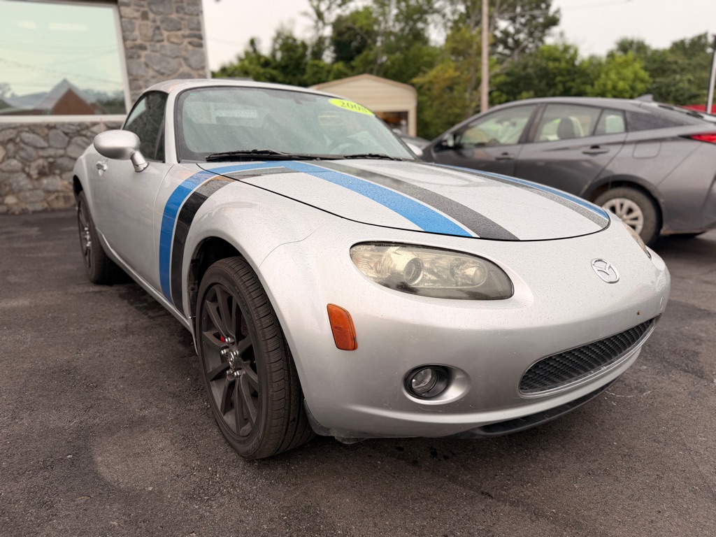 Photo 3 of this MAZDA MX-5 MIATA