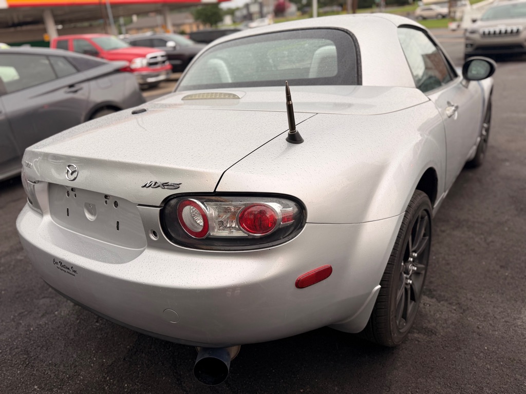 Photo 5 of this MAZDA MX-5 MIATA