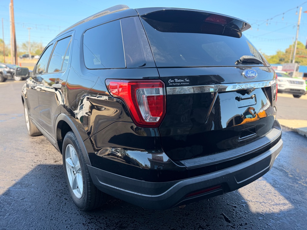 Photo 7 of this FORD EXPLORER