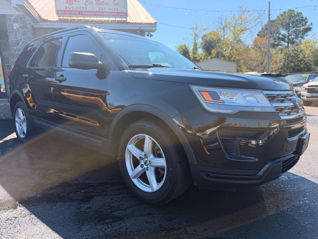 Photo 3 of this FORD EXPLORER