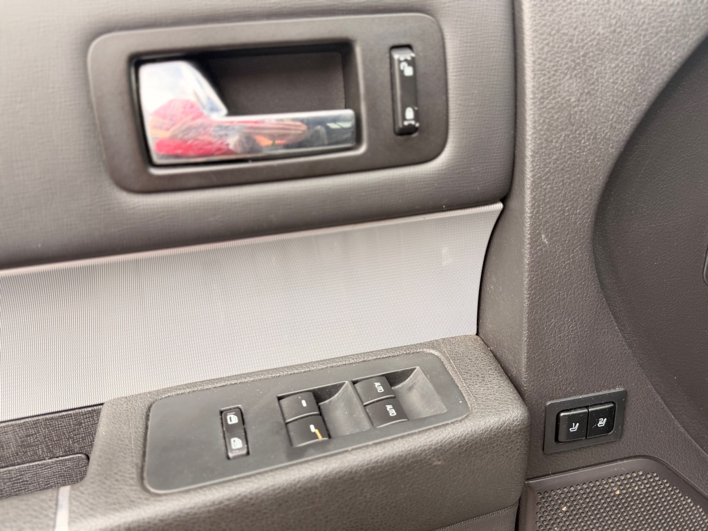 Photo 10 of this FORD FLEX