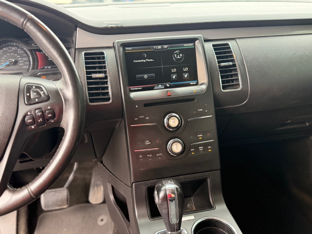 Photo 13 of this FORD FLEX