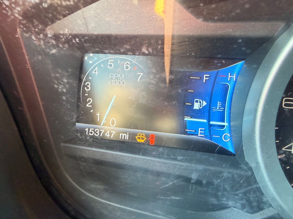 Photo 22 of this FORD EXPLORER