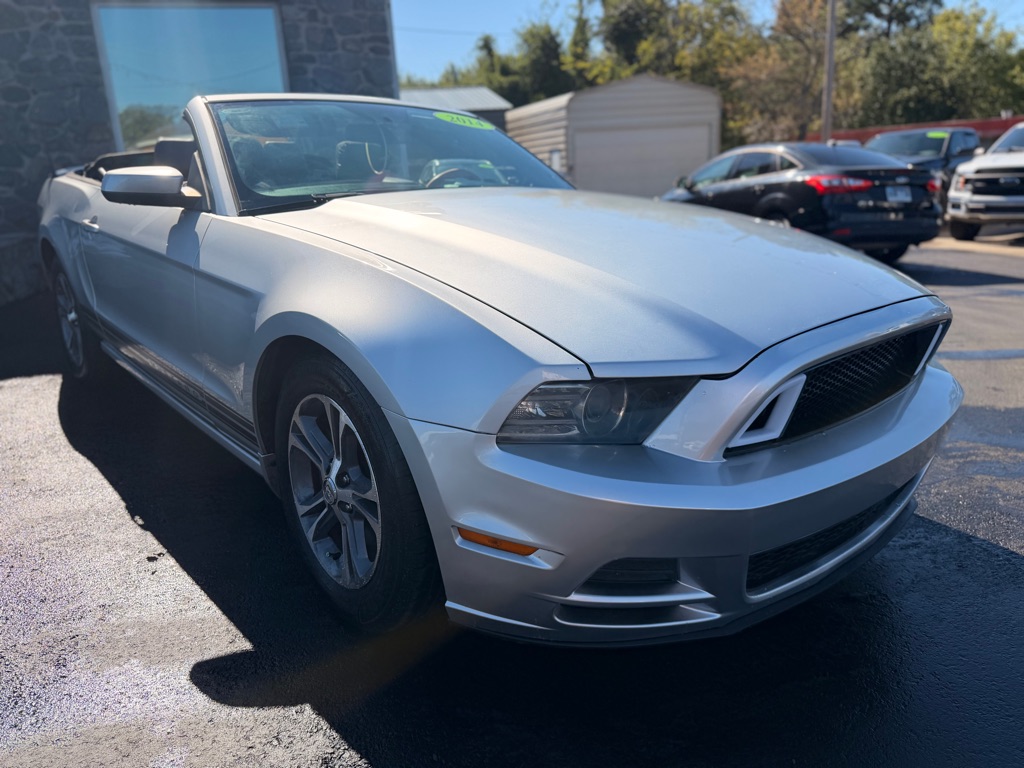 Photo 11 of this FORD MUSTANG