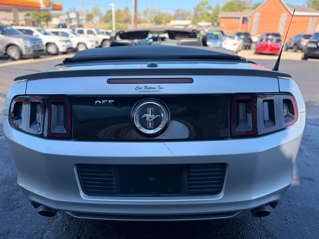 Photo 14 of this FORD MUSTANG