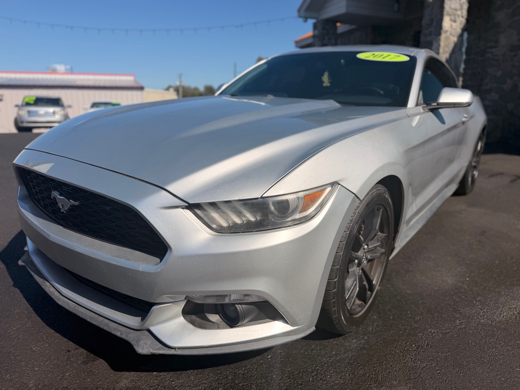 2017 FORD MUSTANG