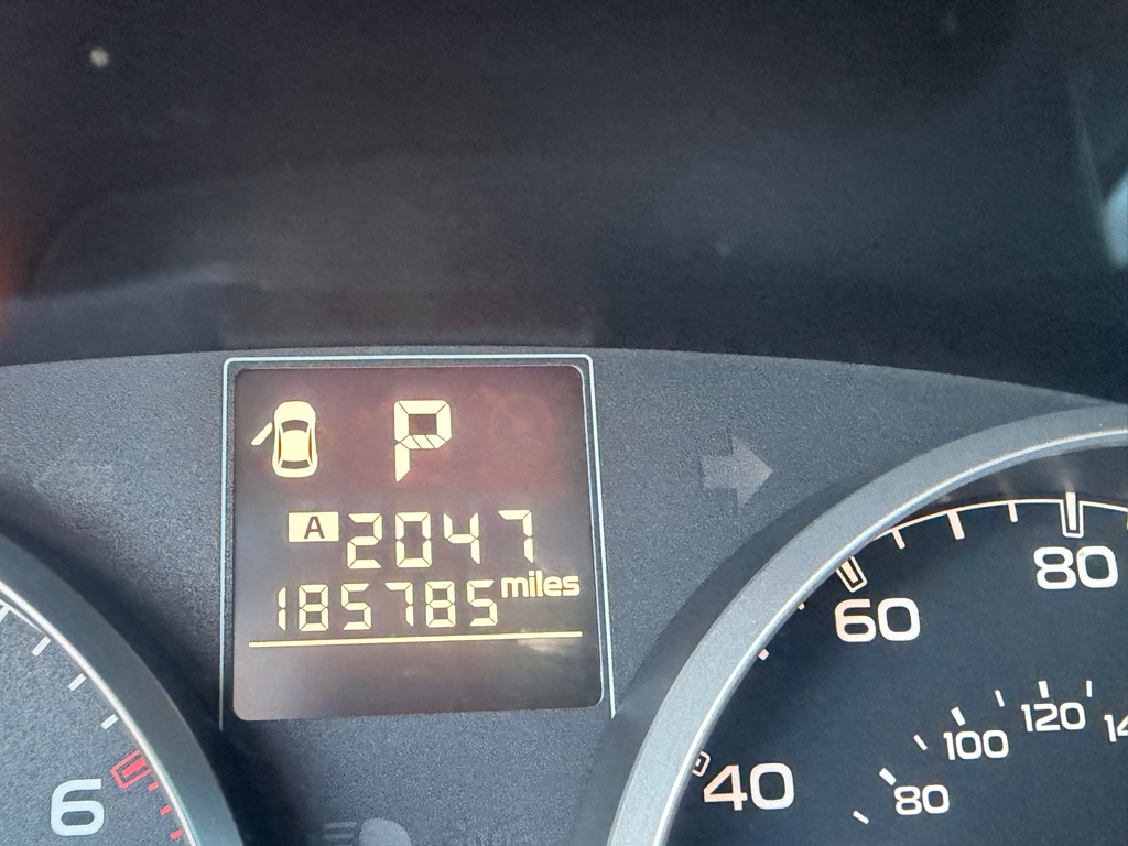 Photo 23 of this SUBARU LEGACY