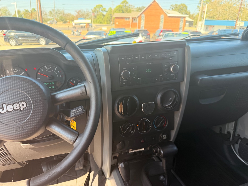 Photo 11 of this JEEP WRANGLER