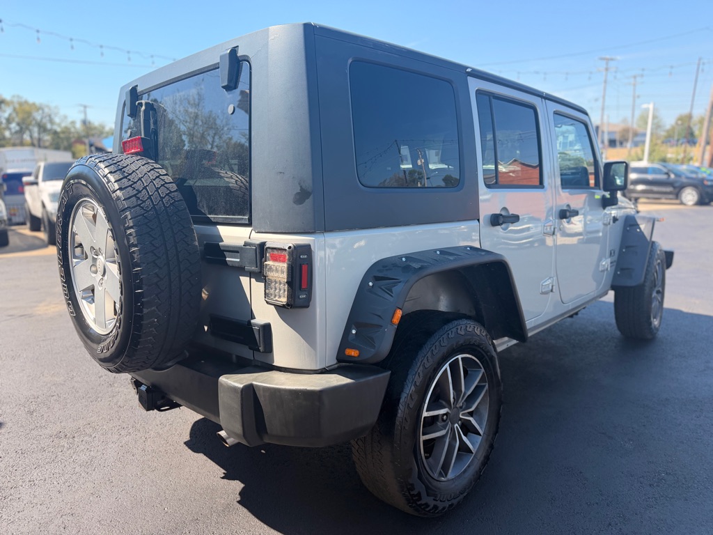 Photo 5 of this JEEP WRANGLER