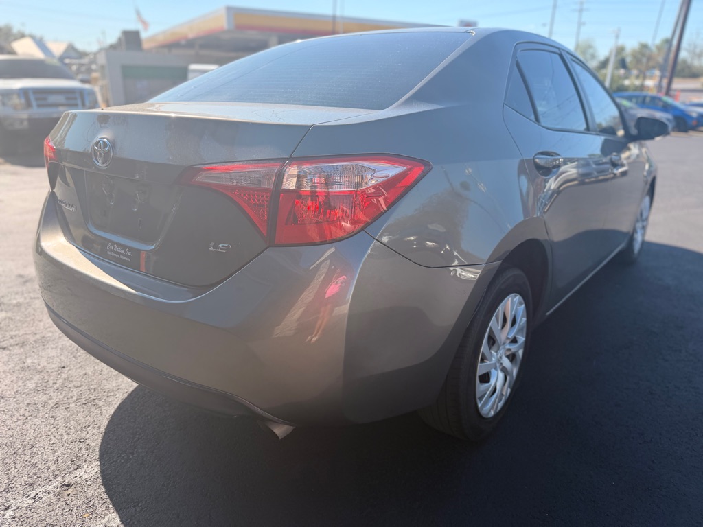 Photo 5 of this TOYOTA COROLLA