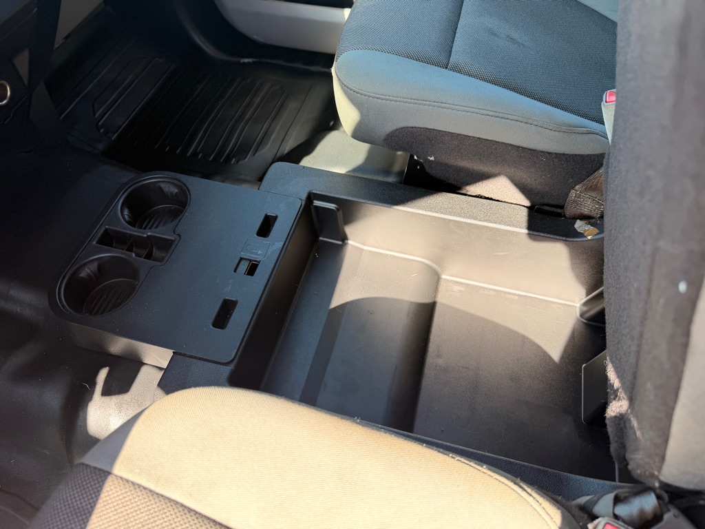 Photo 23 of this FORD F150
