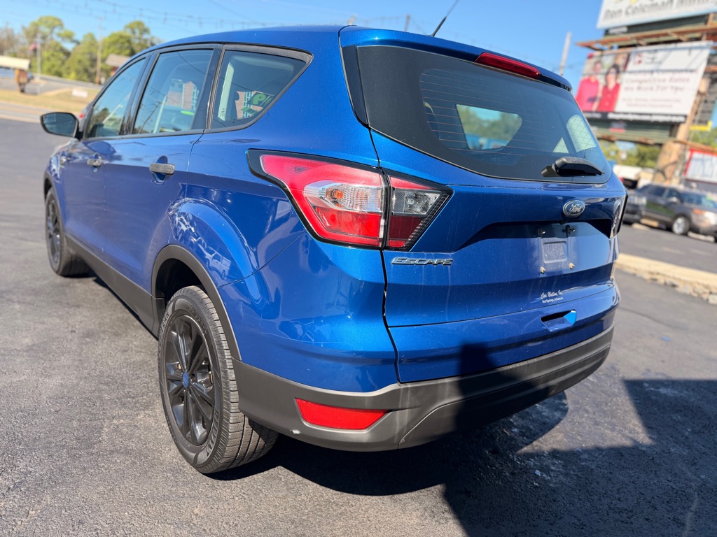 Photo 7 of this FORD ESCAPE