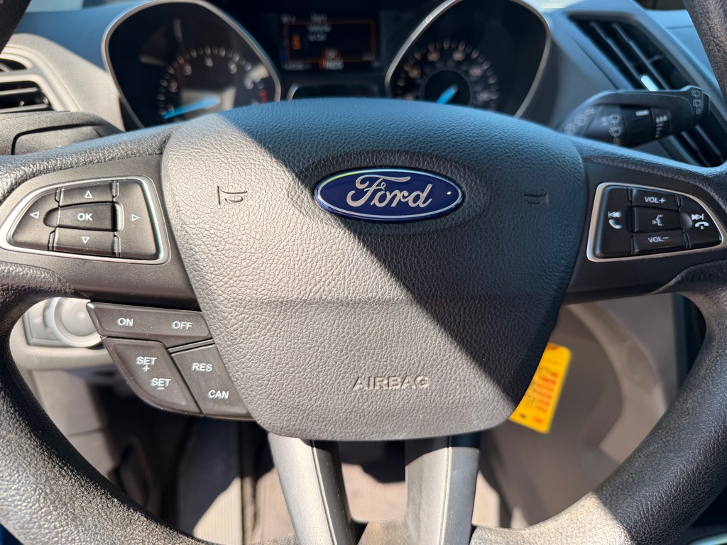 Photo 23 of this FORD ESCAPE