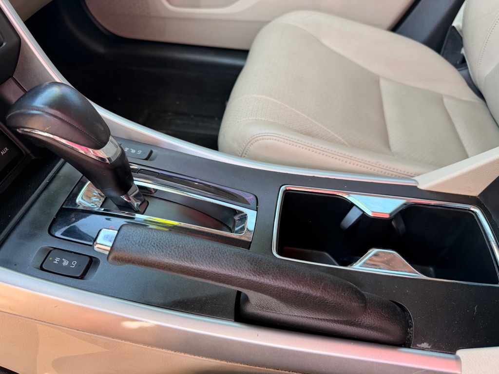 Photo 20 of this HONDA ACCORD