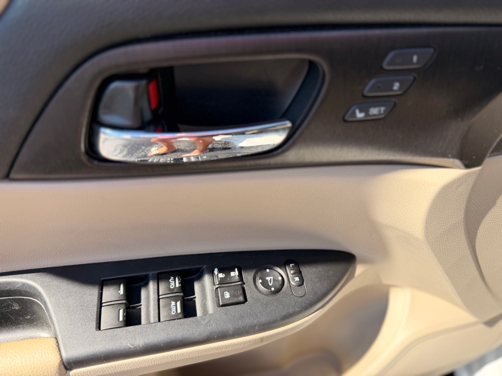 Photo 10 of this HONDA ACCORD
