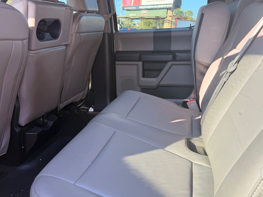 Photo 27 of this FORD F150