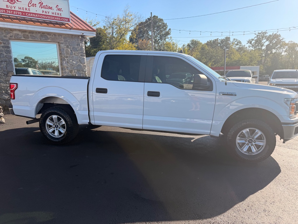 Photo 4 of this FORD F150