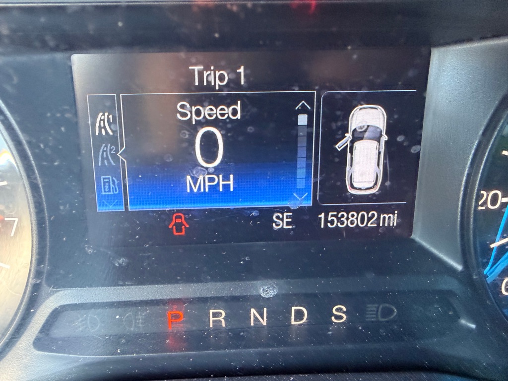 Photo 19 of this FORD EXPLORER
