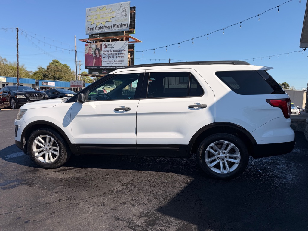 Photo 8 of this FORD EXPLORER