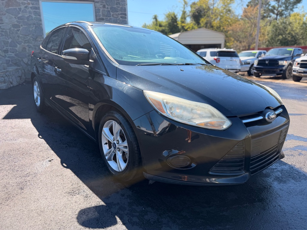 Photo 3 of this FORD FOCUS