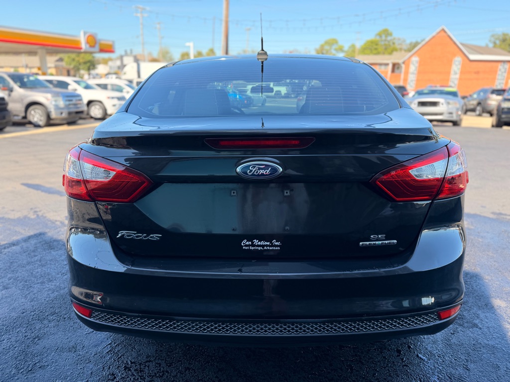 Photo 6 of this FORD FOCUS
