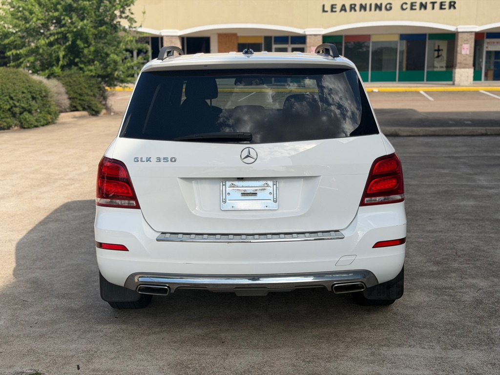 Photo 7 of this MERCEDES-BENZ GLK
