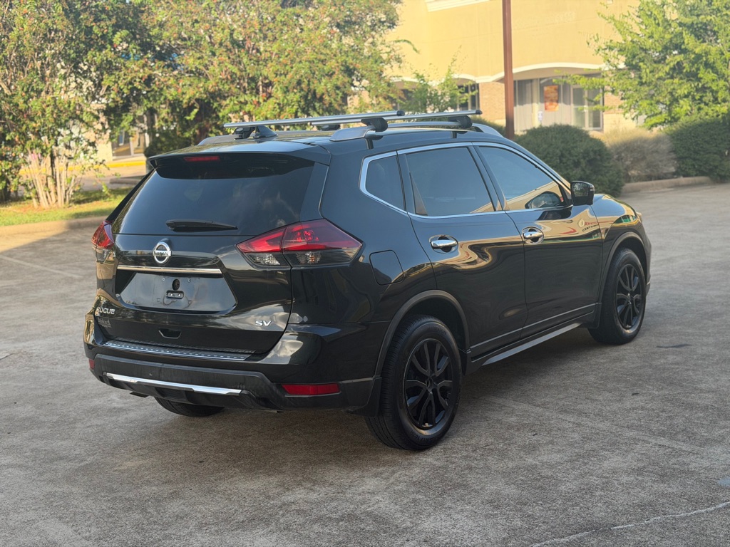 Photo 6 of this NISSAN ROGUE