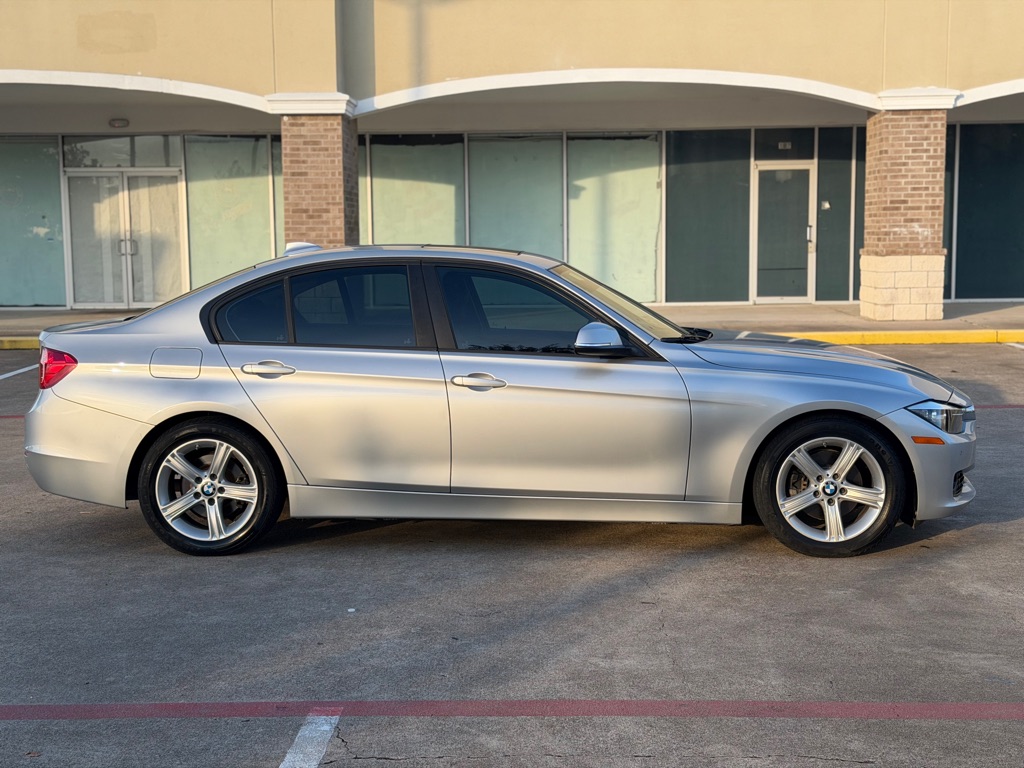 Photo 5 of this BMW 328