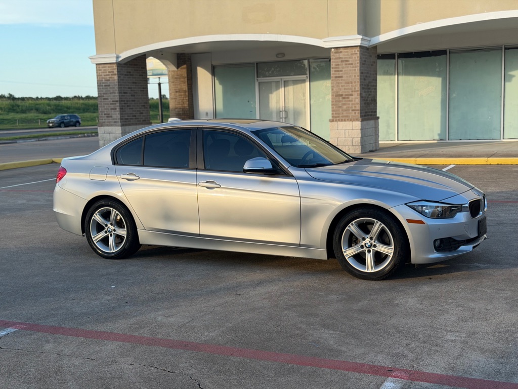 Photo 4 of this BMW 328