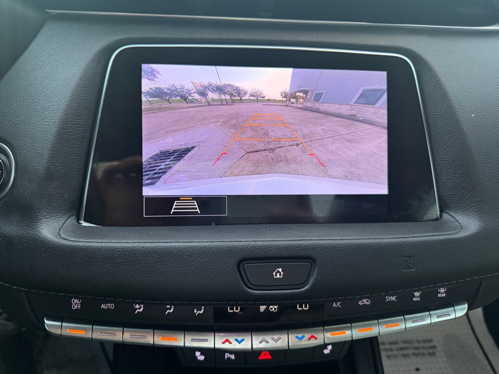Photo 23 of this CADILLAC XT4
