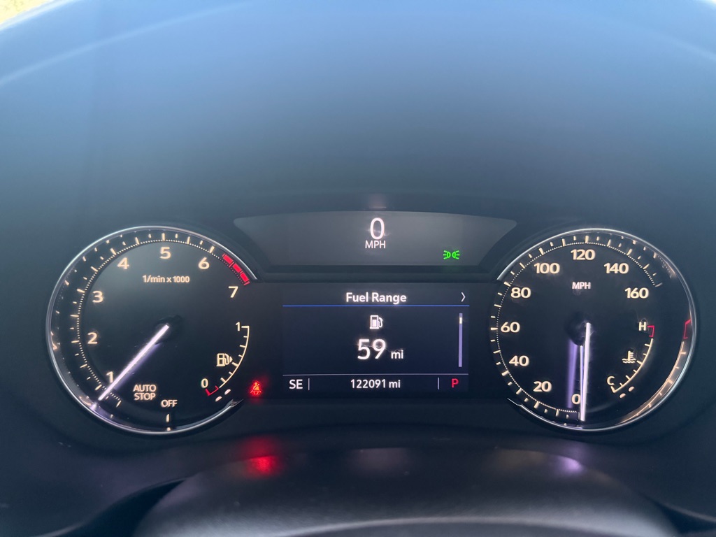 Photo 19 of this CADILLAC XT4