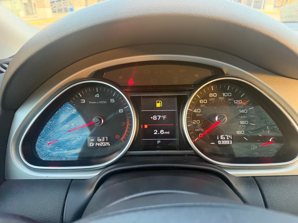 Photo 22 of this AUDI Q7