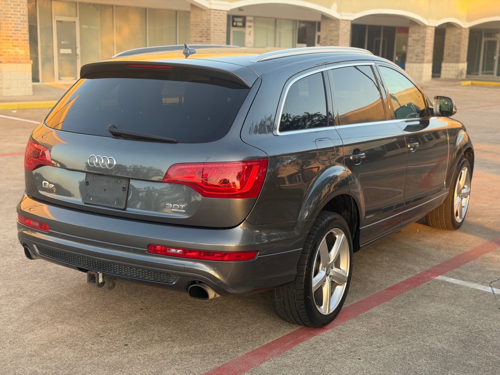 Photo 7 of this AUDI Q7