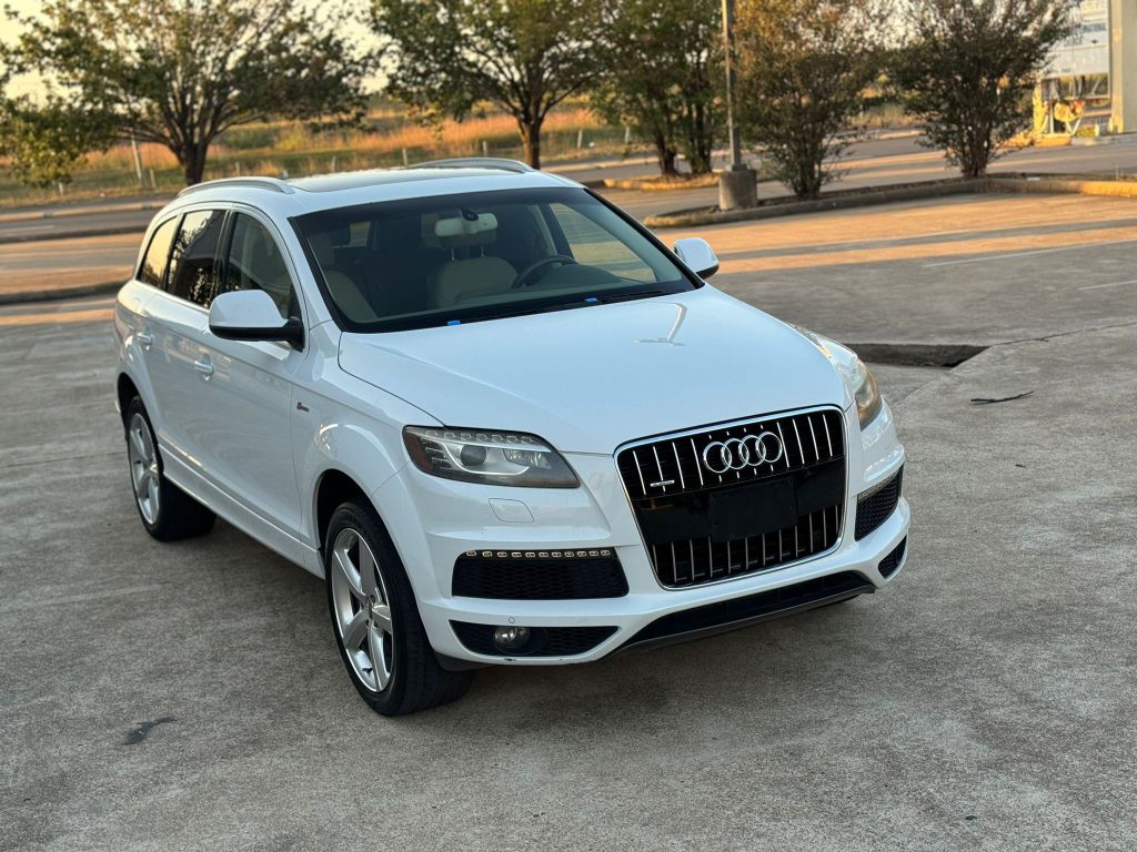 Photo 3 of this AUDI Q7