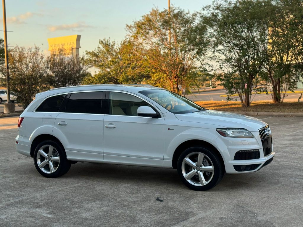 Photo 6 of this AUDI Q7