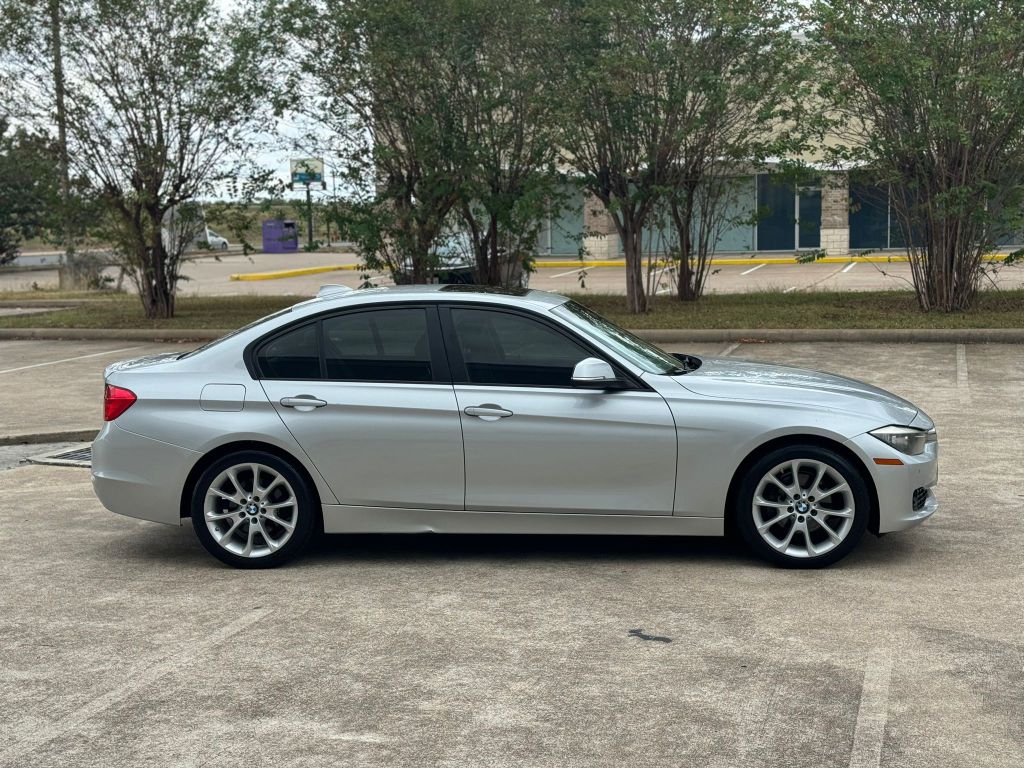 Photo 6 of this BMW 320