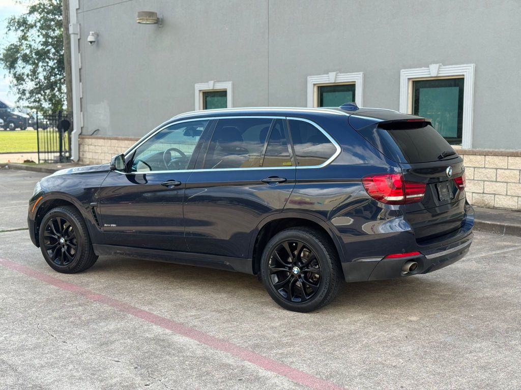 Photo 10 of this BMW X5