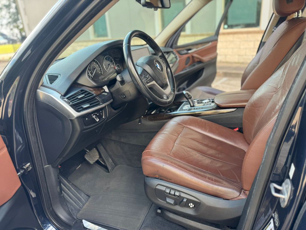 Photo 17 of this BMW X5