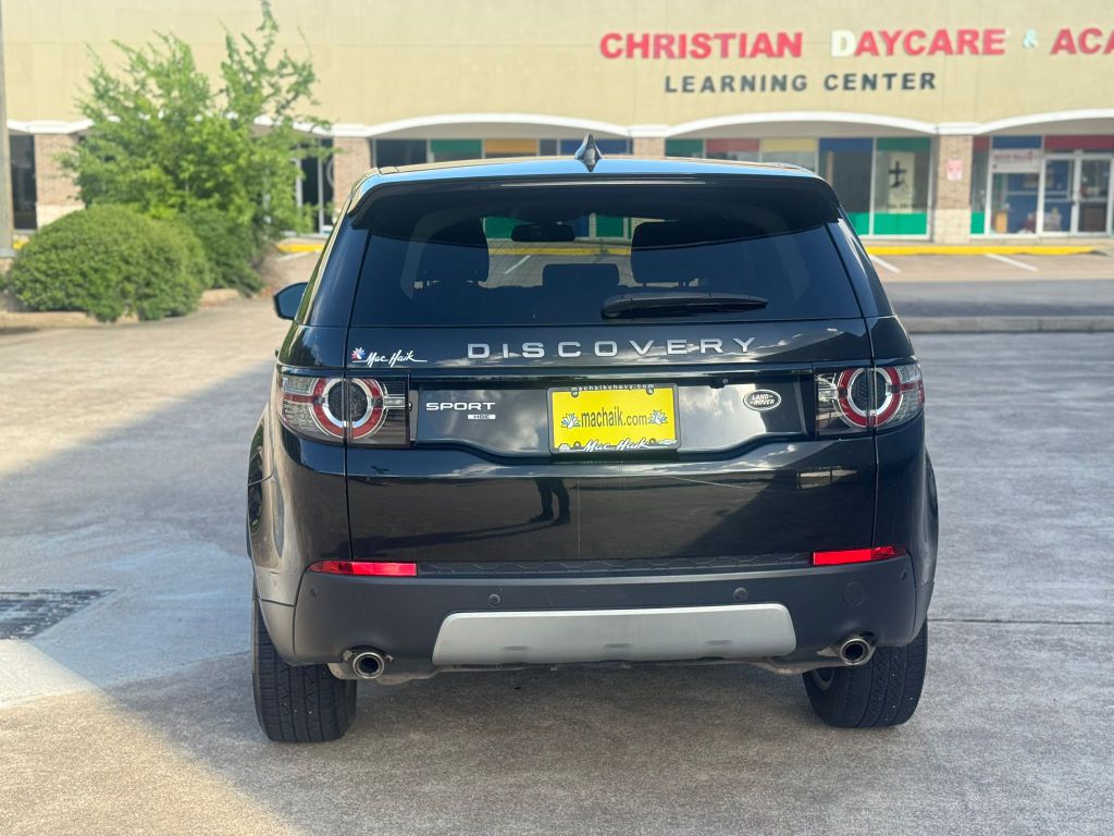 Photo 10 of this LAND ROVER DISCOVERY SPORT
